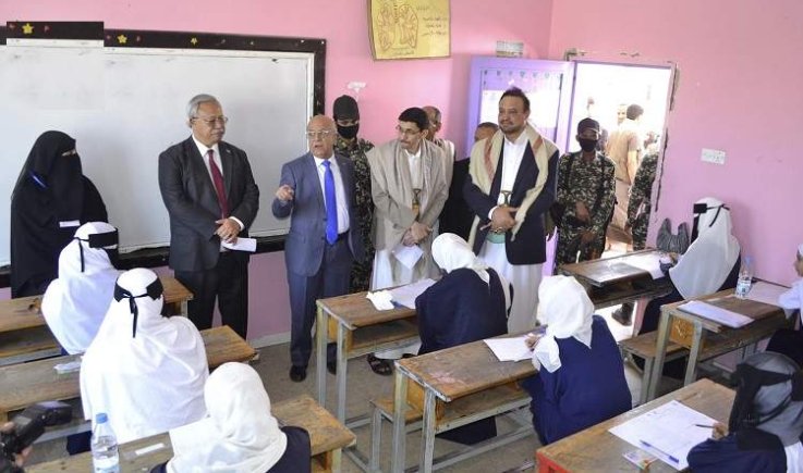انطلاق امتحانات الثانوية العامة بمشاركة 215 ألف طالب